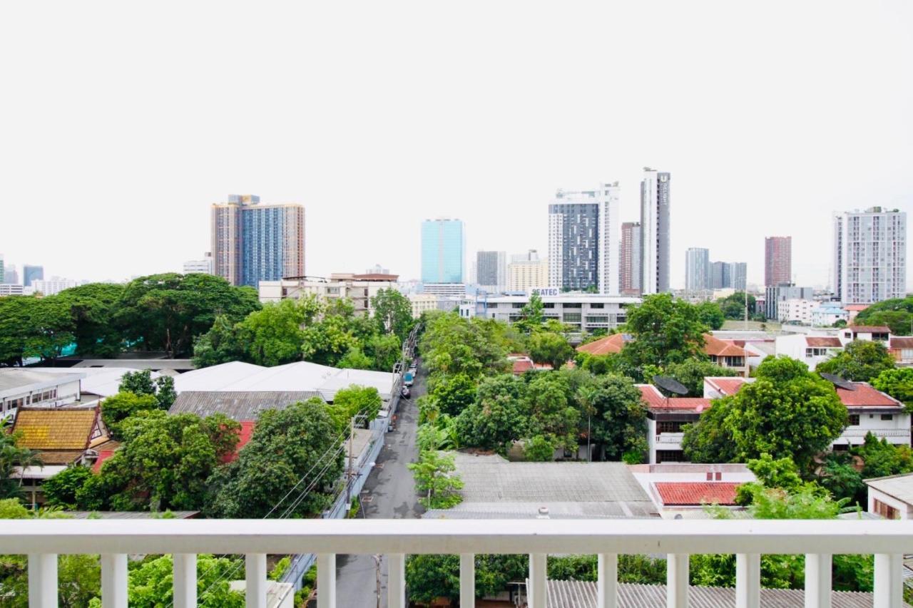 曼谷Town Sukhumvit 71公寓 外观 照片