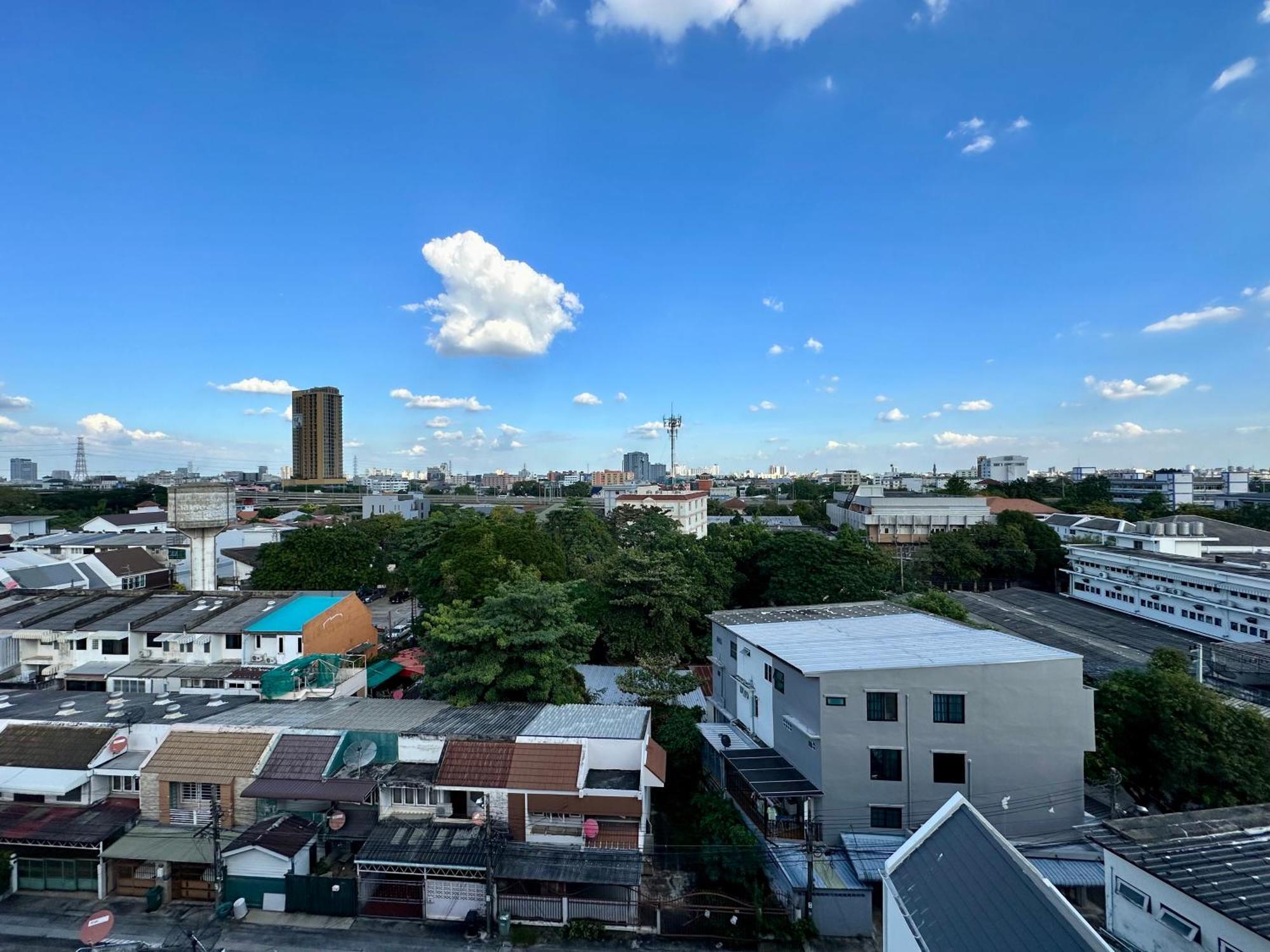 曼谷Town Sukhumvit 71公寓 外观 照片
